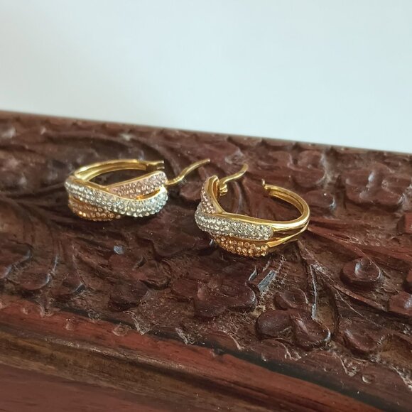 925 Pave Twisted Hoop Earrings Gold over Sterling Silver Pierced - Picture 10 of 13